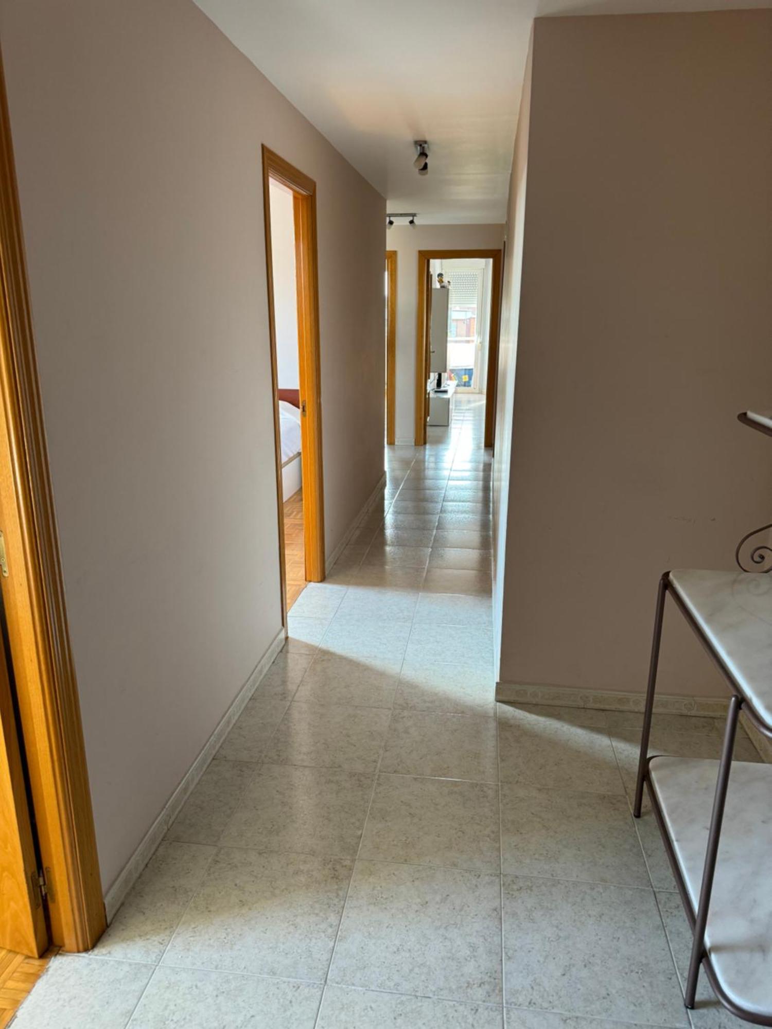 La Casa De Reyes - Wifi Gratis Apartment Leon Bagian luar foto